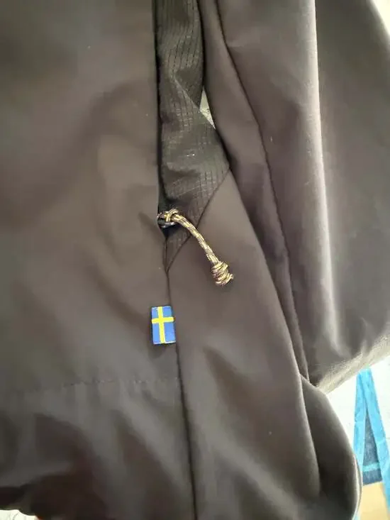 Fjallraven Women's Abisko Hybrid Windbreaker Jacket Dark Grey Size S - Picture 5 of 6